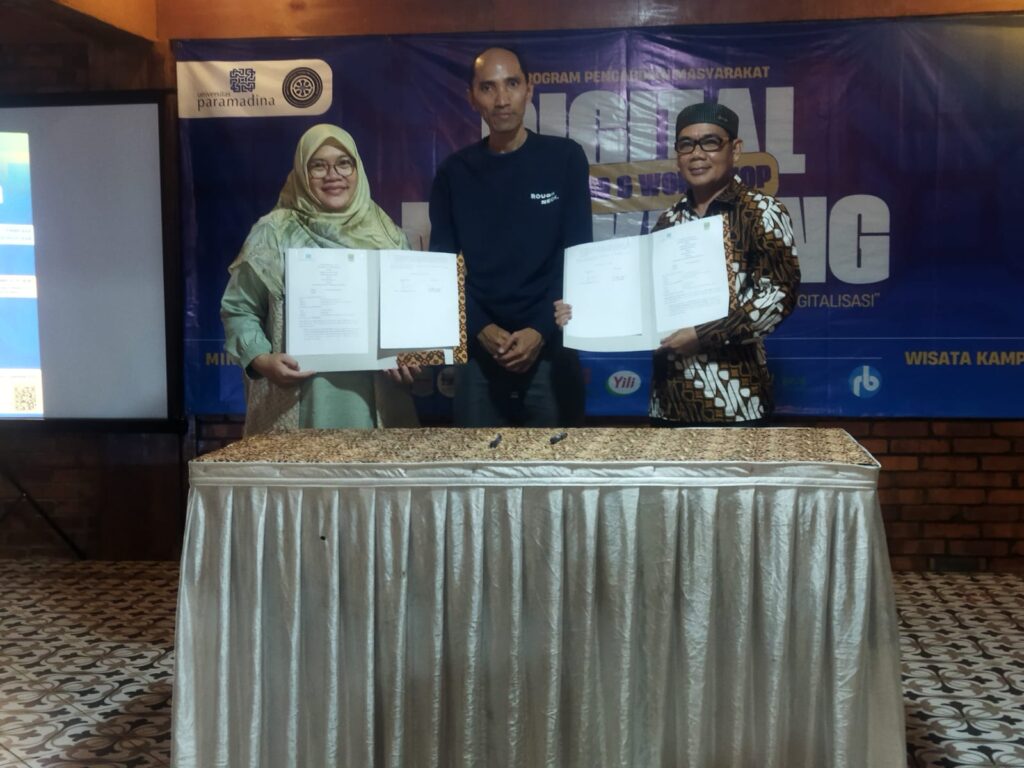 Kolaborasi Sempurna Universitas Paramadina dan Pemdes Kertarahayu, Tingkatkan Promosi Pariwisata Desa Melalui Digitalisasi