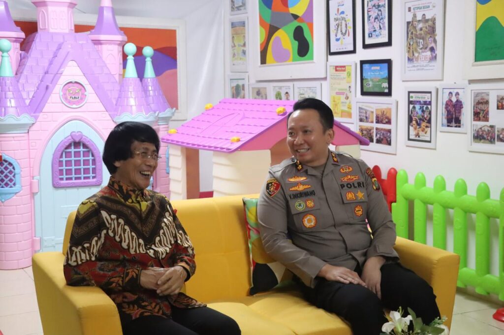 Kapolres Tangsel Silaturahmi ke Kediaman Kak Seto, Bahas Program Perlindungan Anak.