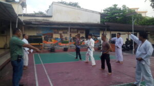 Polsek Bantargebang Mempersiapkan Kejuaraan Lomba Beladiri HUT Bhayangkara ke79.