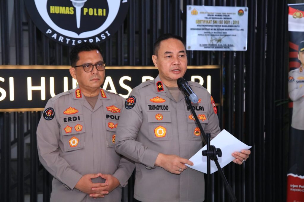 Polri Mutasi 702 Personel di Bulan Juni 2025, Termasuk Promosi Jabatan Strategis dan Kapolres Polwan.