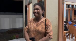 Apresiasi Kehadiran Satgas Damai Cartenz di Panti Asuhan, Magdalena Ema Nunang: Kehadiran Polri Jadi Berkat bagi Anak-anak.