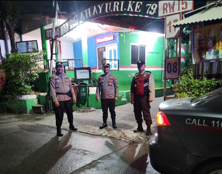 Giatkan Patroli Polsek Bekasi Barat Cipta Kondisi Kondusif
