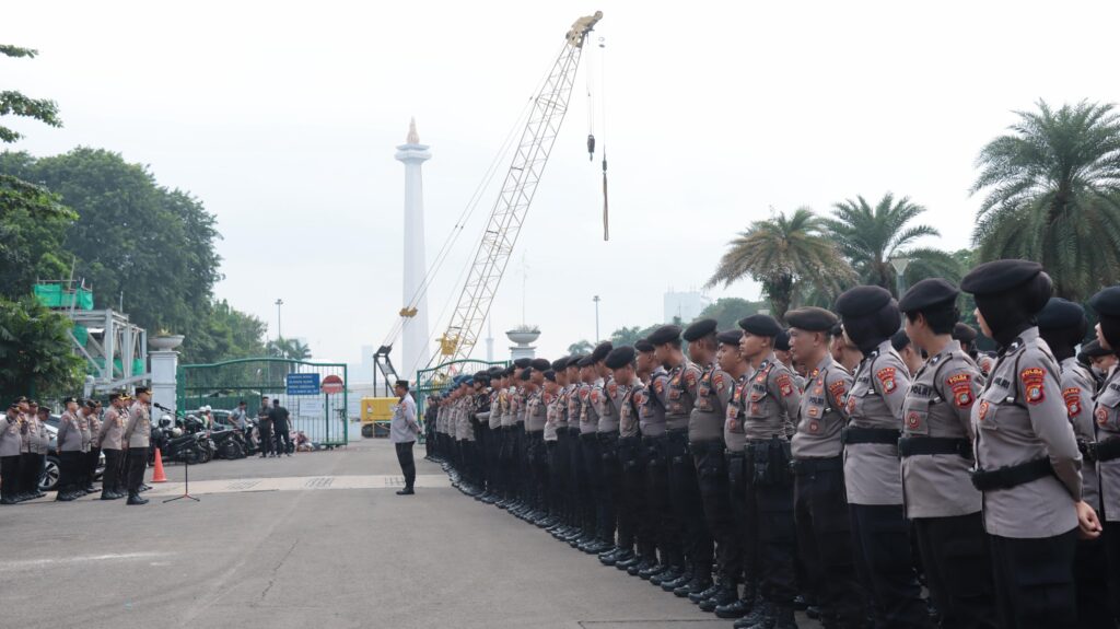 Polri Terjunkan 1.437 Personel Amankan Aksi “177” Ojol di Silang Selatan Monas